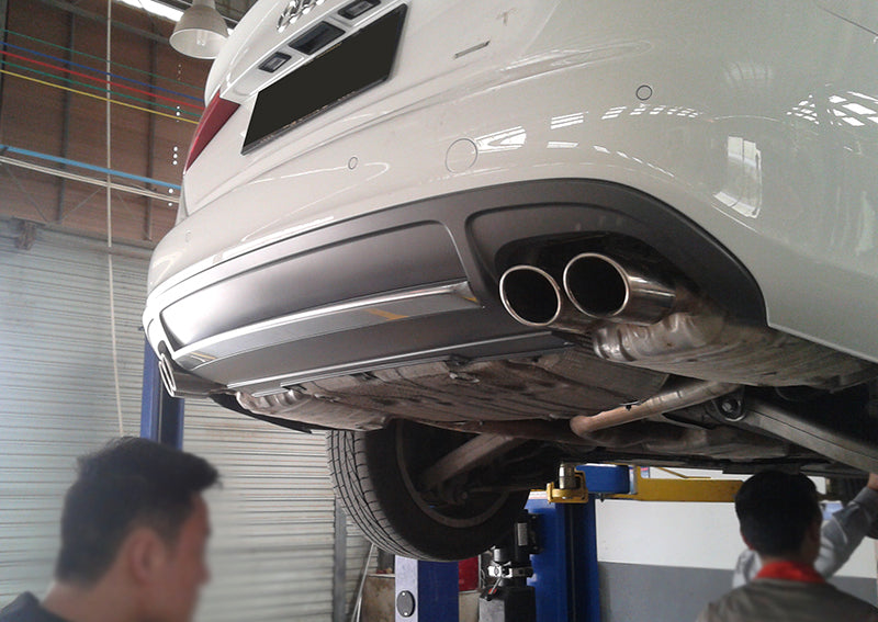 2008-2012 Audi S4 RS4 Style Rear Diffuser With Tailpipe For Audi A4 S4 B8