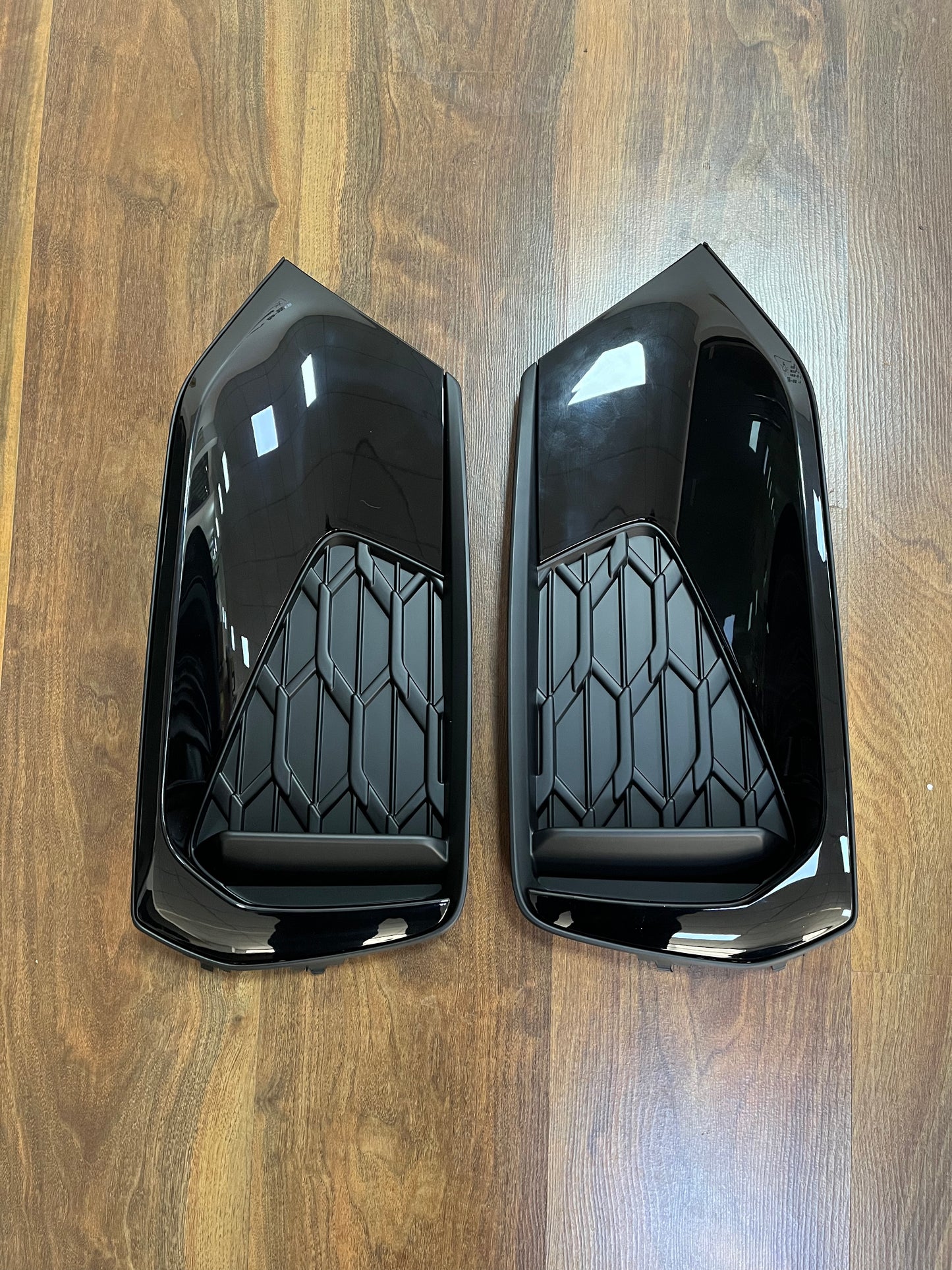 2019-2025 Audi Front Bumper Down Grille Honeycomb Style Fog Light Grilles For Audi A7 S7 C8
