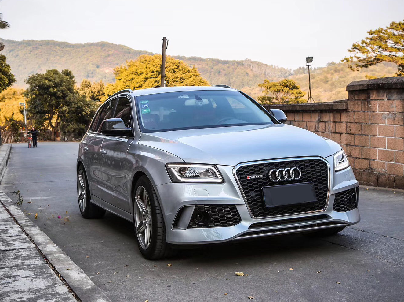 2013-2018 Audi RSQ5 Front Bumper For Q5/SQ5 8R.5/B8.5 RSQ5 Style Body Kits With Honeycomb Grille | RSQ5 Bumper
